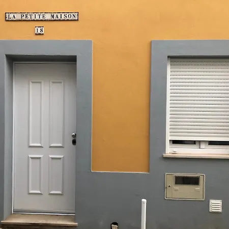 La Petite Maison Сasa de vacaciones